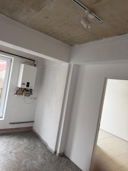 Inchiriez spatiu ideal pentru birou, sau salon de infrumusetare