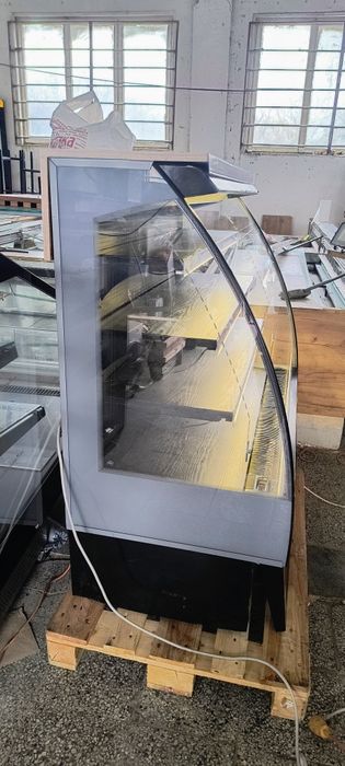 Хладилна витрина самообслужване