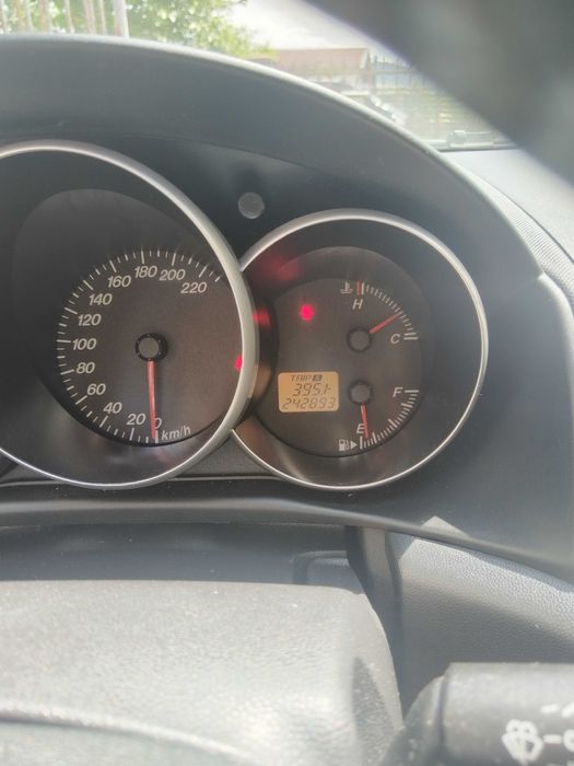 Mazda 3, anul 2005