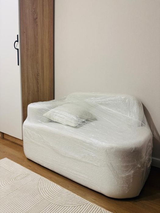 Диван новый в целофане