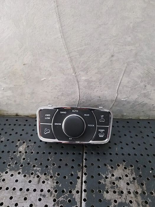 Joystick comenzi butoane suspensie jeep grand cherokee 4 wk wk2 p68141341ab 3405110103