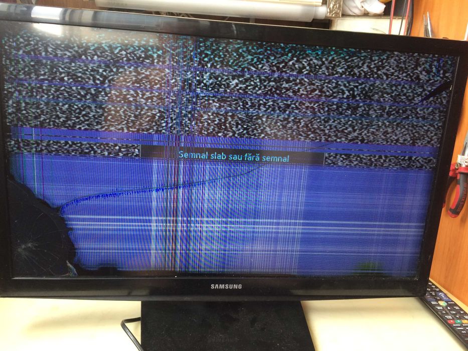 TV samsung model UE24H4003AWXB   - LE40D503F7W,-si24MT47D-PZ