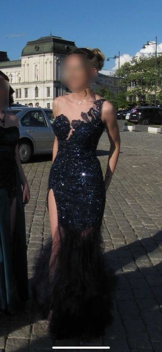 Абитуриентска рокля