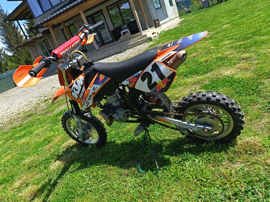 Vând motor KTM  49 cm