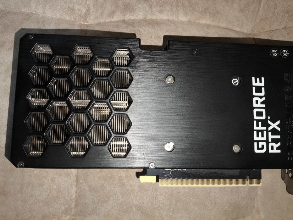 Продаётся видеокарта Palit Geforce RTX 3060 12GB Dual OC