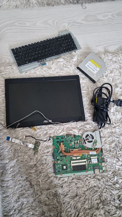 Piese laptop asus