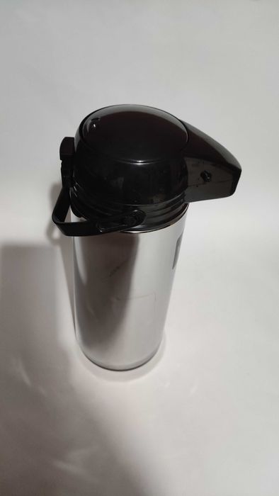 2-литров термос с помпа корпус неръждаема стомана