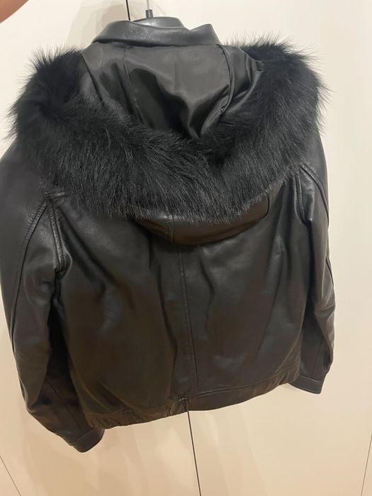 Кожаная куртка Massimo Dutti
