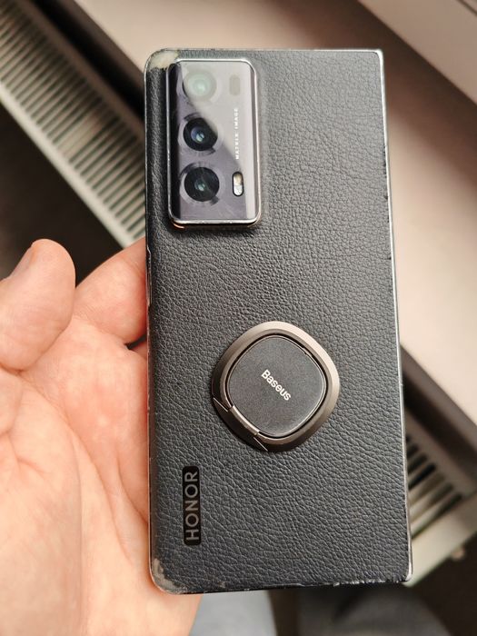 Telefon Honor magic v2