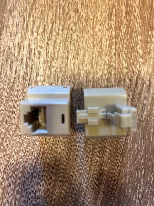 Conector multiplicator retea UTP RJ45 mama/tata la 2 porturi mama RJ45