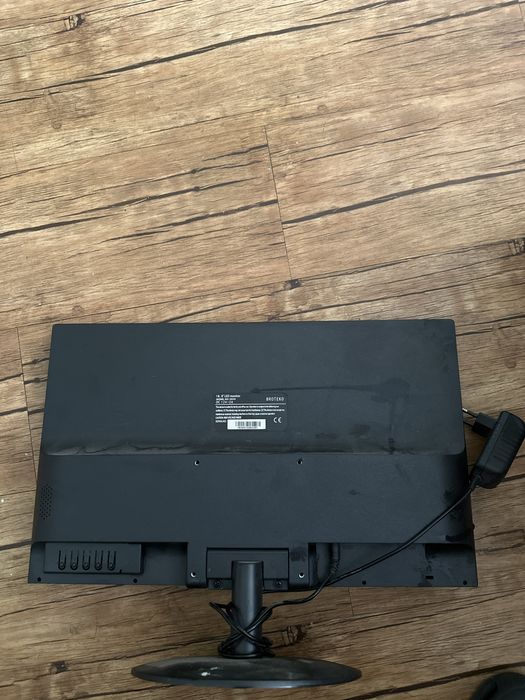 Монитор 18.5" Broteko 185VH черный