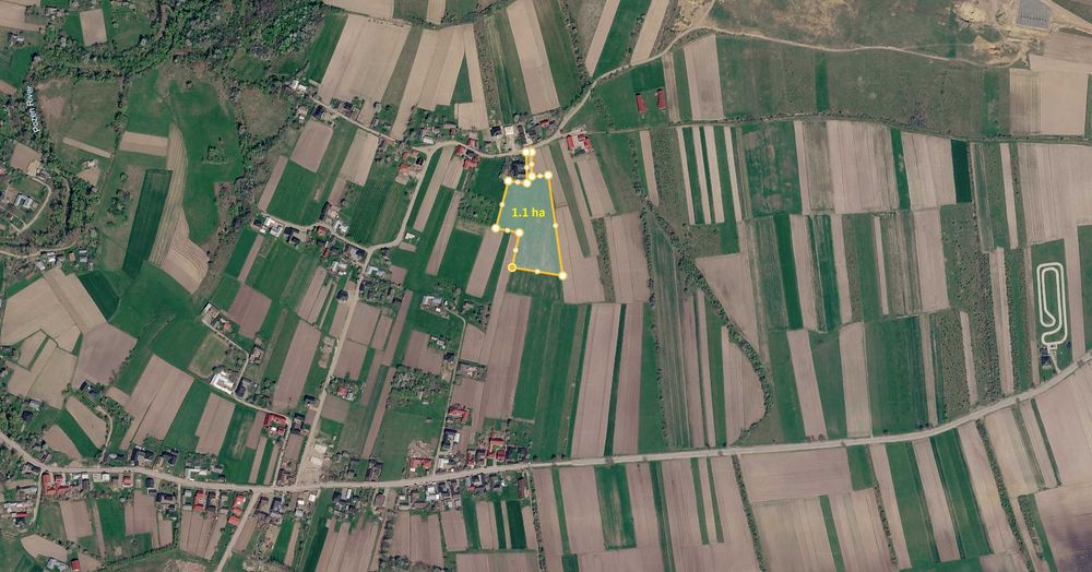Vand teren zona Osoi Horodnic de Sus