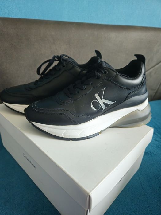 Calvin Klein обувки/сникърси