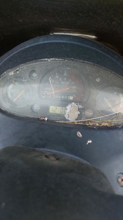 Vand scuter !!DEFECT!! (citiți descrierea)