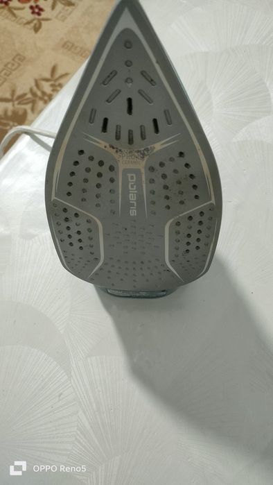 Утюг гладильная паровой