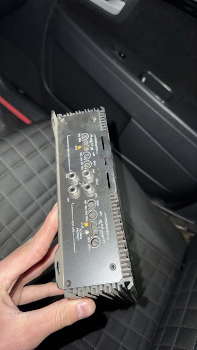 продам усилитель Аватар 700.4!