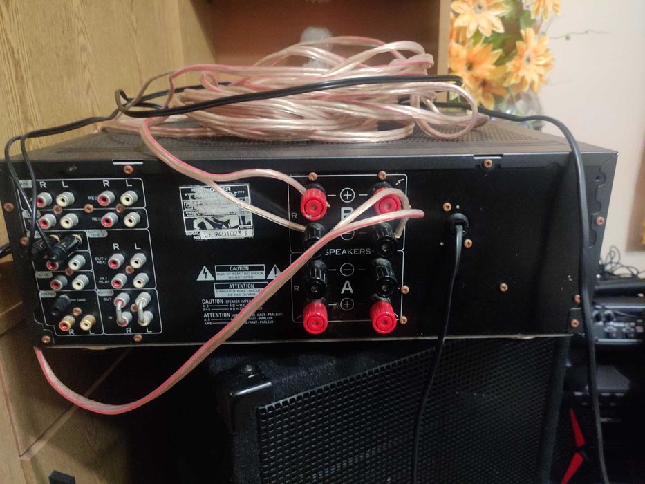 Усилвател Pioneer A-777 и колони 12-ки