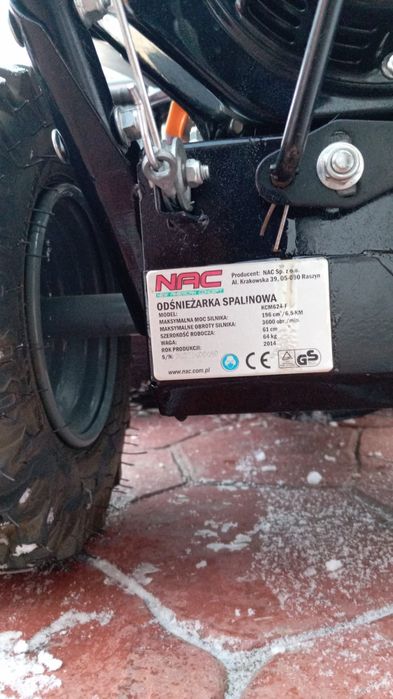 Nac freză zăpadă pe benzină