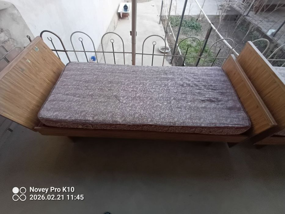Продается кровать б/у ×2