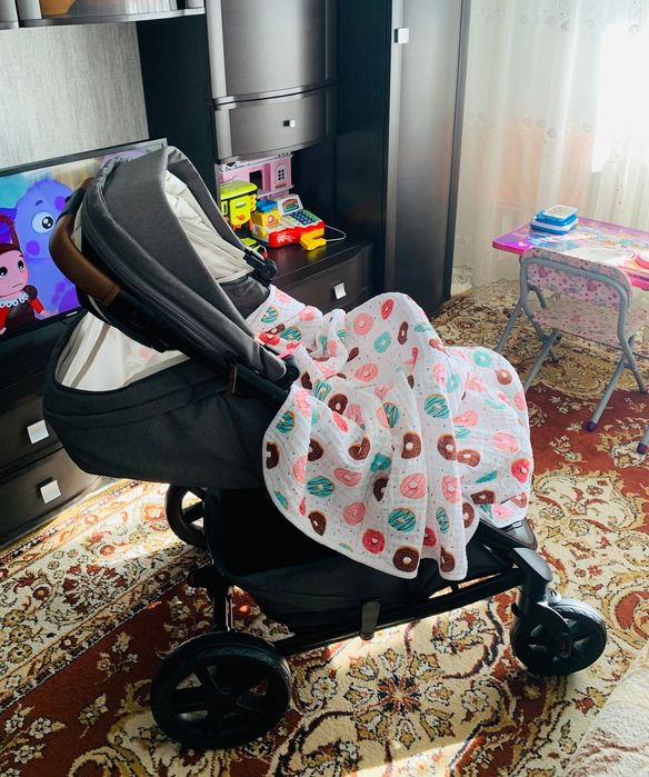 Продам коляску Nuna