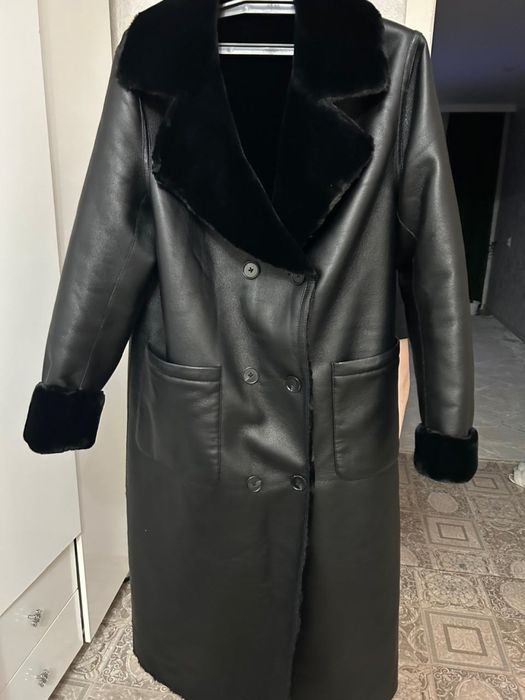 Продаю красивую дубленку