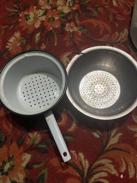 Продам кастрюльки ,дуршлаги