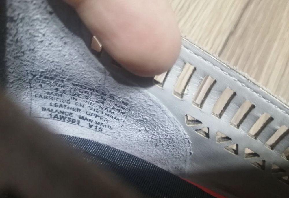 Кожаные фирменные балетки