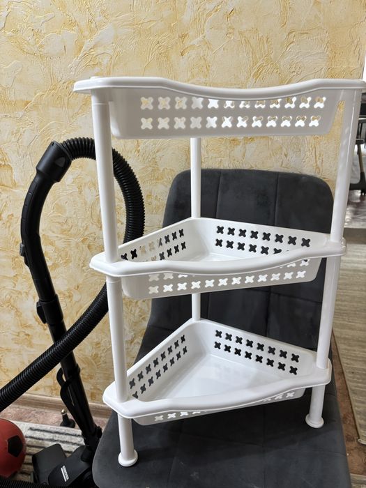 Этажерки полки на колесиках