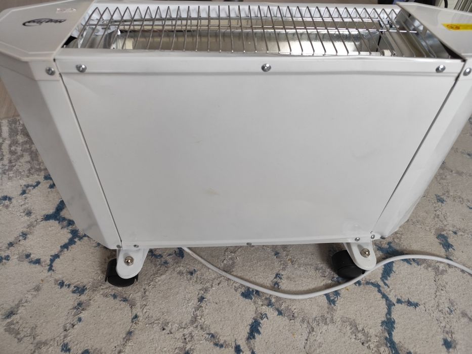 Обогреватель инфракрасный