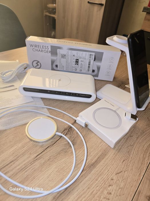 Безжично зарядно устройство за телефони и часовници