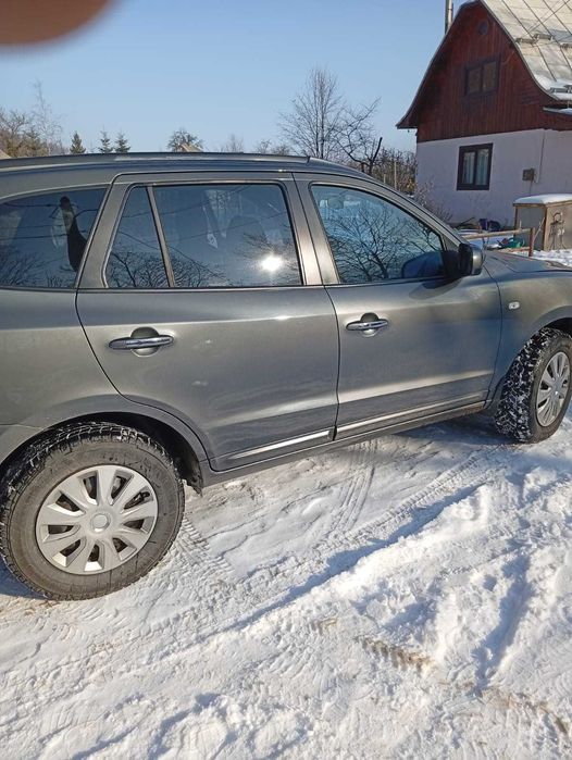 Vând autoturism Hyundai Santa Fe