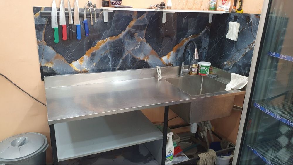 Fast food va KFC biznesi uchun barcha buyum va apparatlar sotiladi