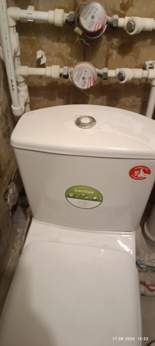 Унитаз б/у рабочим состояние