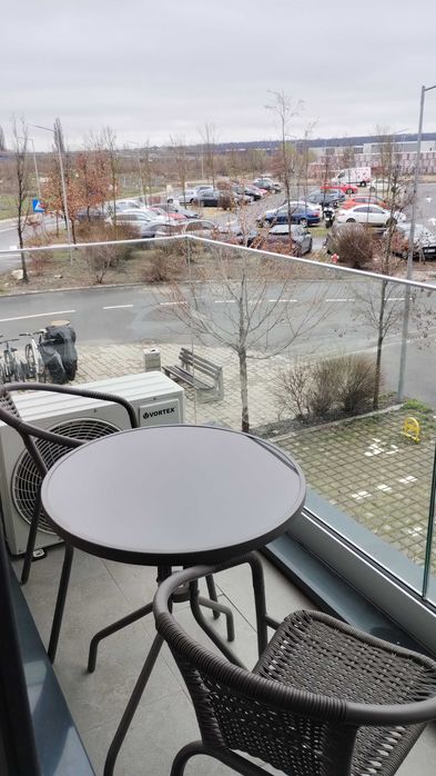 PROPRIETAR ofer spre inchiriere un studio superb cu piscina in Complex Atria sector 1 Bucuresti