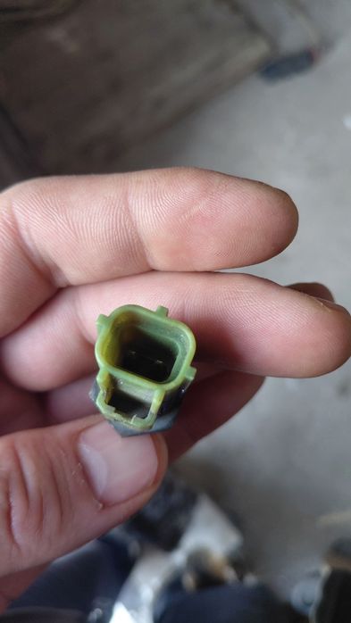 Датчик температуры охлаждающей жидкости Camry 2.2