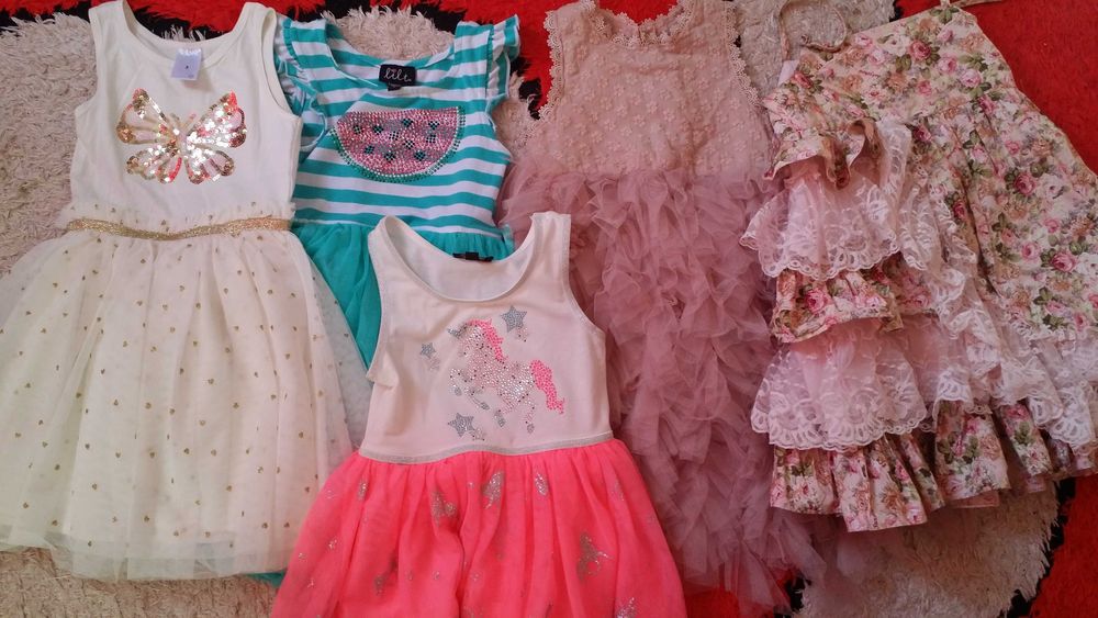 платье на девочку  к новому году