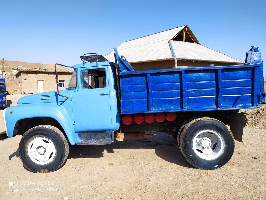 Sotiladi  Zil samasvol