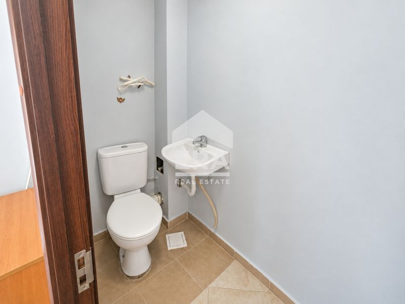 Продава се Офис в Варна, Погреби - 46 кв.м за 1085 €/кв.м - Снимка #7