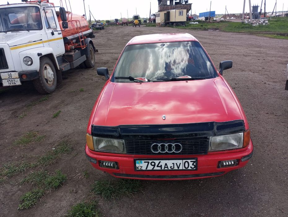 Продам audi 80 карбюратор сел поехал