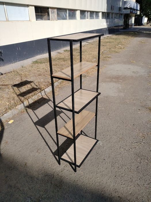 Стеллаж мебели...