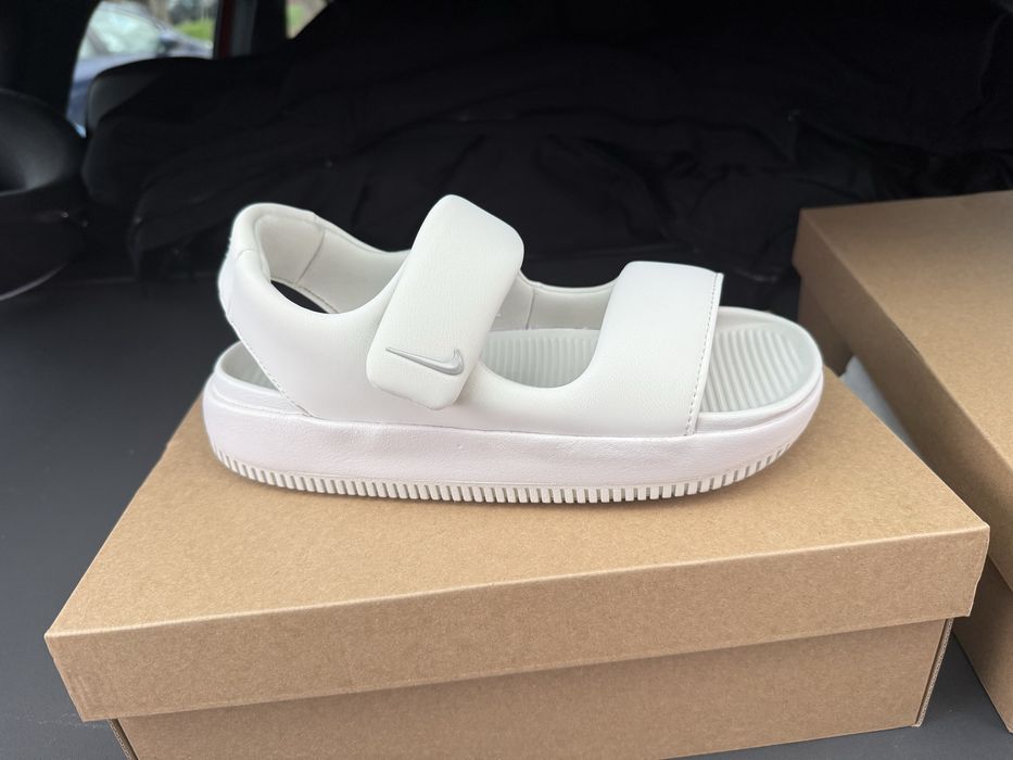 Спортни обувки Nike