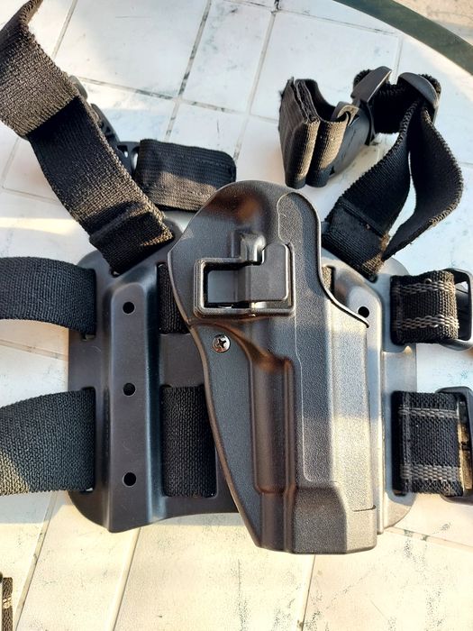 Тактически кобур Black Hawk beretta 92 fs