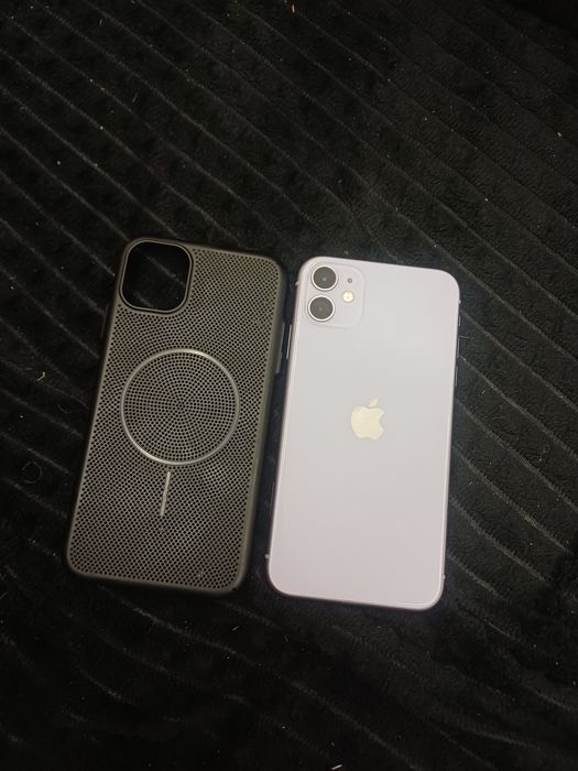 Продам iPhone 11