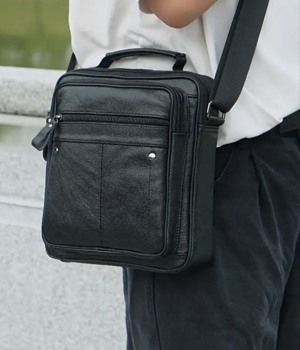 Мъжки елегантни кросбоди чанти с два размера /Черна естествена кожа!