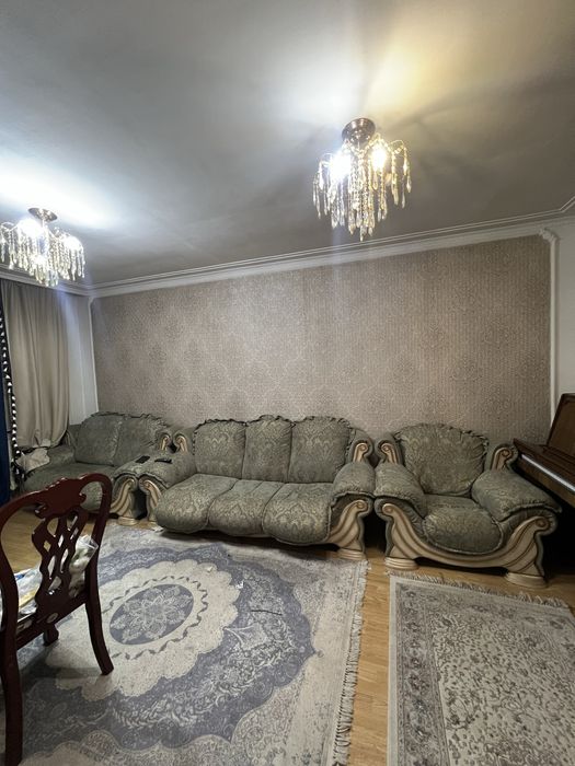 Продам диван состояние хорошее