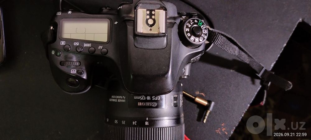 Canon eos 80D kit + комплект аккумуляторов и ND-фильтр