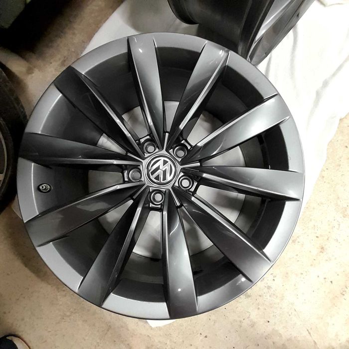 Алуминиеви  джанти за VW Arteon Passat b8 Chennai 19"