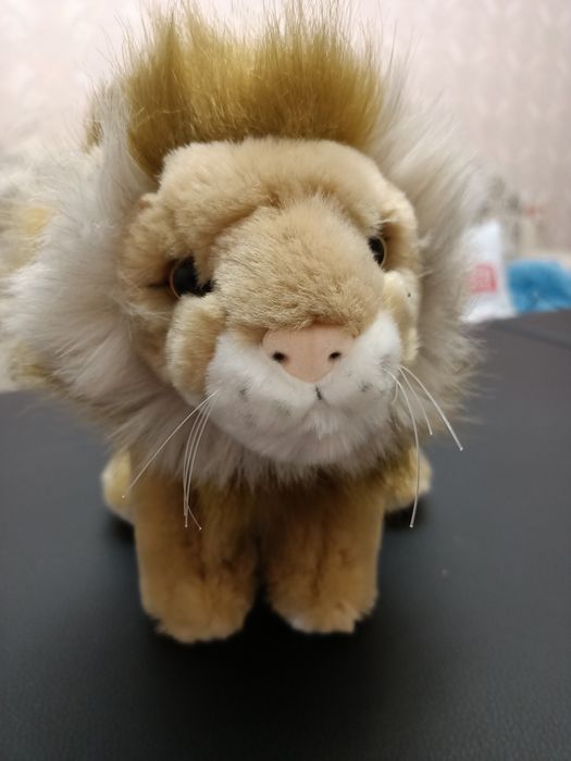 Игрушки разные мишка лев