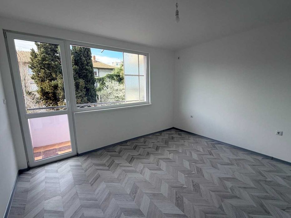 2-стаен апартамент в Поморие "Стария град"