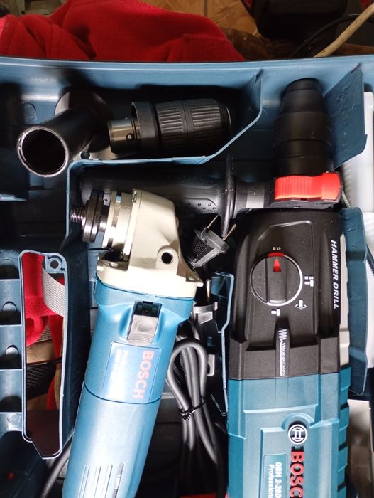 Set bormașină  1500wBosch+ flex Bosch noi preț 550lei fix nu schimb